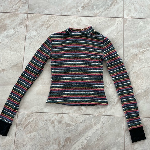 Long Sleeve Shirt from Brandy Melville one size fits all - Picture 2 of 5